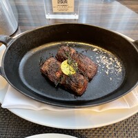 BLT STEAK  ROPPONGI - 鉄板焼きで焼き加減は見事