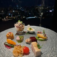 THE DINING シノワ唐紅花＆鉄板フレンチ蒔絵 - 