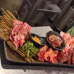 新鮮ホルモン酒場 ごっつ - 赤盛り@1650