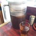 進来軒 - プーアル茶