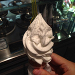 ジェラテリア アクオリーナ - ジェラートソフト コッコ（580円）