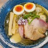 横浜淡麗らぁ麺 川上