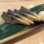 居酒屋 出世 - 自家製鯖の燻製