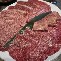 焼肉うしごろ 池袋店 - 