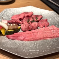 北新地 肉料理 名門 - 