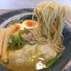 横浜淡麗らぁ麺 川上