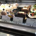 エスプリ - ショーケース