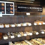 エスプリ - 「焼き菓子のおいしい店こそが真の名店である」