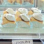 デフィ ブーランジェリー&パティスリー - バスクチーズケーキ