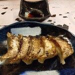 らぁめん銀波露 - 銀波露の肉ぎょうざ(5コ)(520円)
