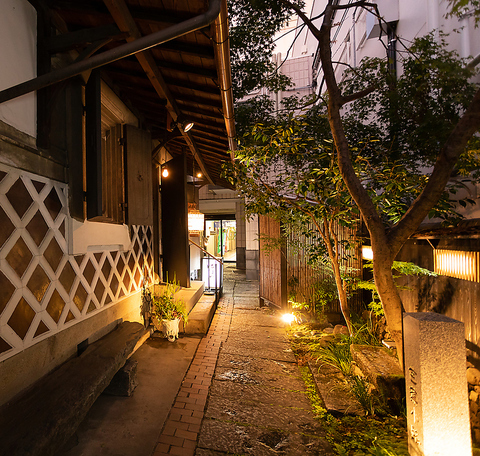 比内や サスケ 郡山本店（ひないや さすけ） - 郡山（居酒屋）の写真