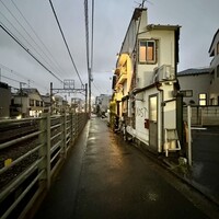 KOST - 線路沿い
