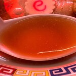 藤屋 - レンゲが止まらない旨さの詰まったスープ