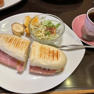 三日月とCAFE_1