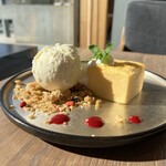 薪窯PIZZA・CAFE NORTH GARDEN - ベイクドチーズケーキ