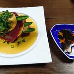 うなぎ亭 友栄 - 初鰹の重ね盛り ￥1,000