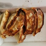 餃子の王将 - 料理写真:運搬中に崩壊。映えの逆をいくありのままをお届けするかゆゆ