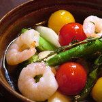 Ginzasesuto - 野菜と海老のガーリックオイル煮　820円