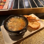 イタリアン チャイナバル村塾 - カレイとシャンピニオンのアヒージョ