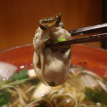 こころや - 広島産牡蠣リフトアップ