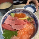 とろろ・海鮮料理 さんすい 2号店 - 