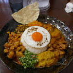 セイロン キッチン - チキン・ポーク＆ベジタブルカレープレート大盛り1550円
