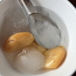 ร้านอาหารบ้านคุ้งน้ำ สมุทรสาคร - こちらもデザート。さっぱりとした感じ。