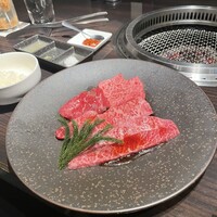 焼肉 青山外苑 - 