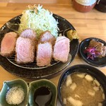 とんかつみつくら - 上ヒレかつ定食@2300
