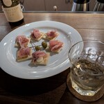 ケーティーズ タヴァン - 