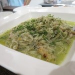 トリワイン ＰＩＫＯＳＨＨＨＵ - バジル麺スープパスタ