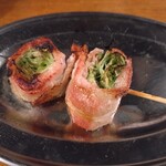 博多うずまき - レタス巻き 220円