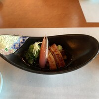 鰻割烹 伊豆栄 本店 - 