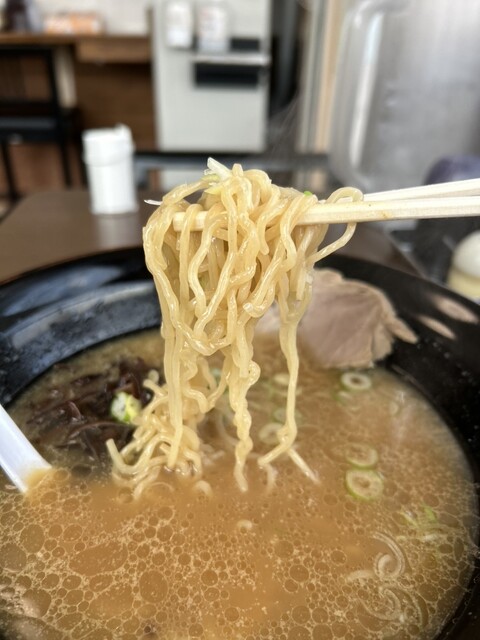 らーめん せんや - 白銀（ラーメン）の写真