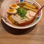 そらのいろNIPPON - そらのいろスペシャル醤油ラーメン