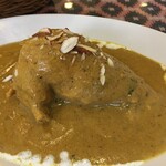インド料理 パリワル - デカい骨付きチキンがドーン！