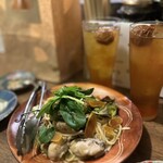 スタンド ツマミグイ - 