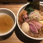 鴨出汁中華蕎麦 麺屋yoshiki - 鴨のまぜそばつけ麺(カレー)