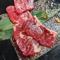 近江うし焼肉 にくTATSU 日本橋室町店 - 