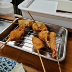 串かつ晴 - えび、もちめんたい、ささみの梅しそ巻き、長芋の梅しそ巻き