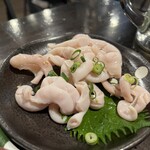 炭火焼肉 肉刺し にく式 - コブクロ刺し