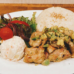 鶏とアボカドの柚子胡椒炒め