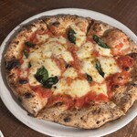 モキチ鎌倉 - マルゲリータ