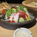 尾崎牛と直送海鮮 個室居酒屋 しおり - 