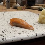 鮨 さかな - サーモンの昆布〆