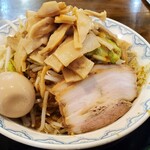 らぁめん優雅 - カレー油そば　味玉、メンマトッピング