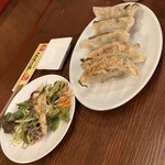 ウレシイ餃子バル リバール - 