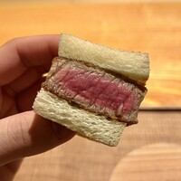 まとい 銀座 - シャトーブリアンのカツサンド