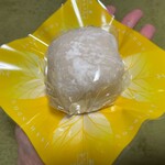 一心堂 - パイナップル大福　432円