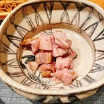 御料理 まつ山 - 飛来幸地鶏の熟成もも肉